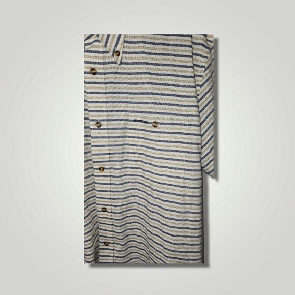 Properly Tied classic fit striped Button down size Medium - Picture 6 of 8